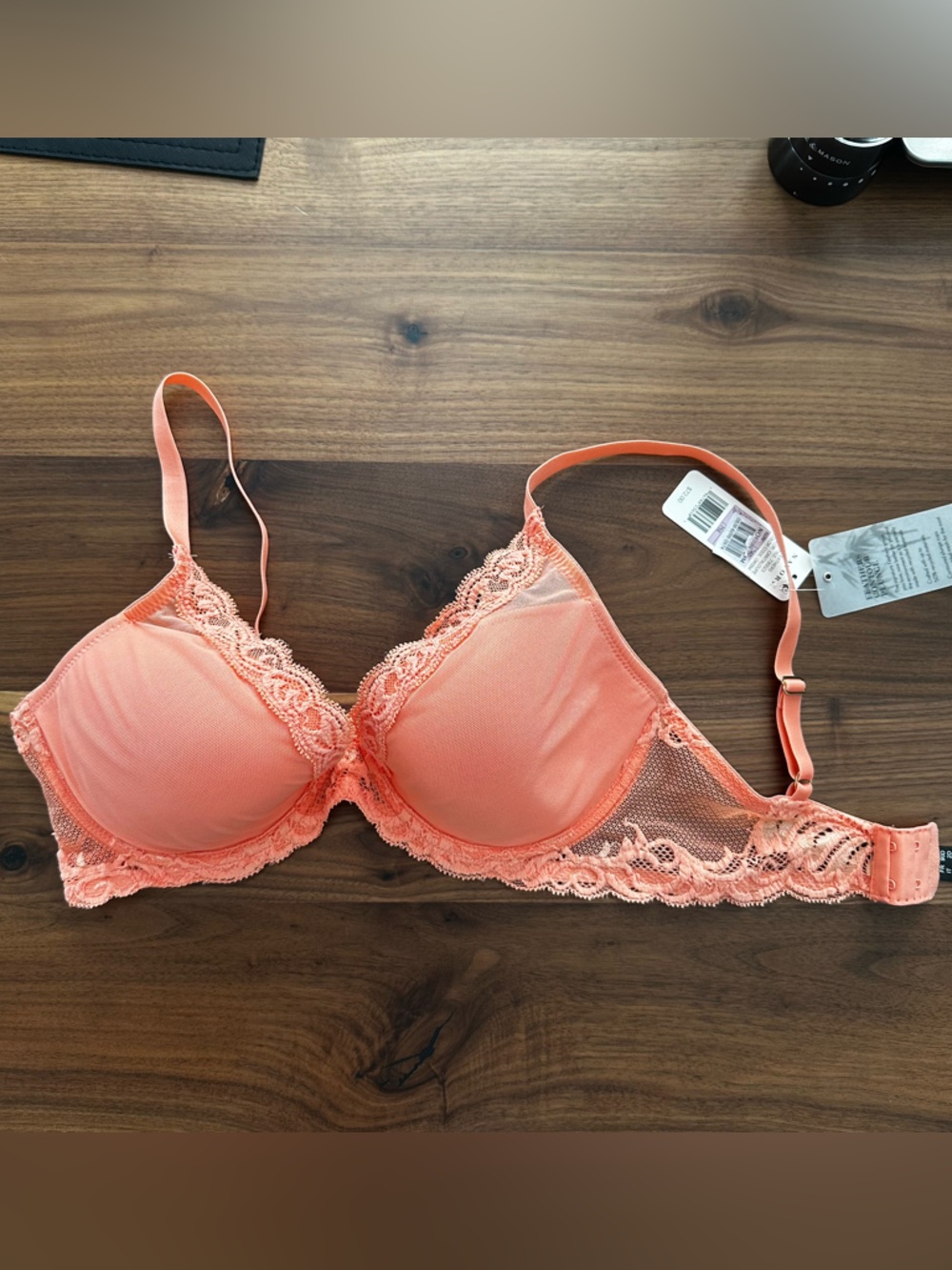 Natori Coral Lace Push-Up Bra - Coral